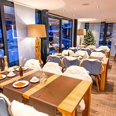Suitenhotel Panorama 4* Zermatt