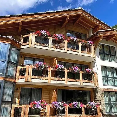 Suitenhotel Panorama 公寓式酒店 4*