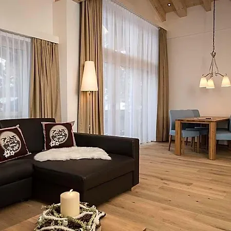 Suitenhotel Panorama 公寓式酒店 采尔马特