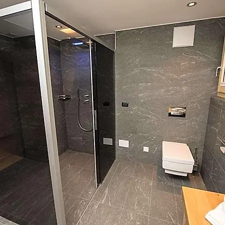Suitenhotel Panorama 公寓式酒店