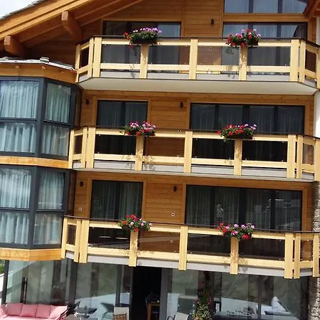 全景滑雪公寓式酒店 公寓式酒店 4*