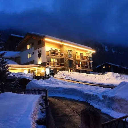 全景滑雪公寓式酒店 4* 采尔马特